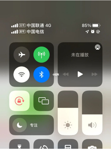 青松乡苹果手机维修分享iPhone双卡信号解决办法 